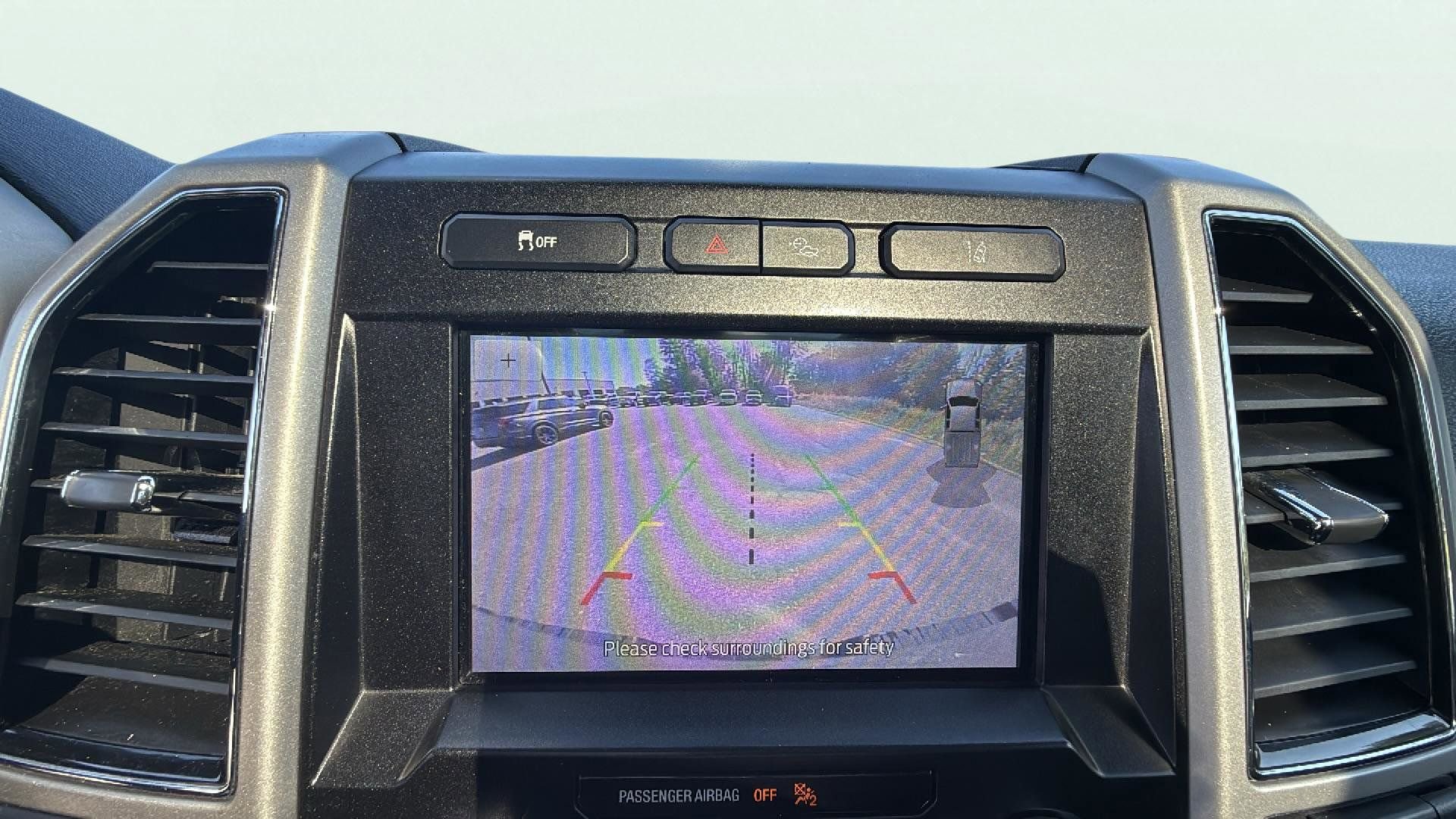 Certified 2020 Ford F250 Lariat w/ Tremor Off-Road Package image 22