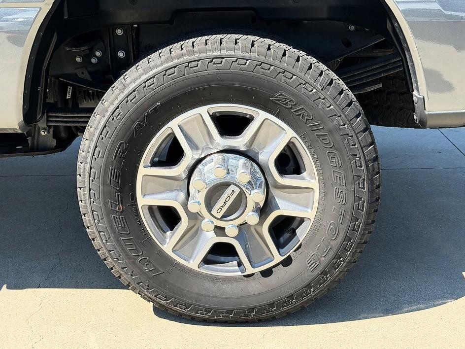 Certified 2023 Ford F350 Lariat w/ Tow Technology Package image 12