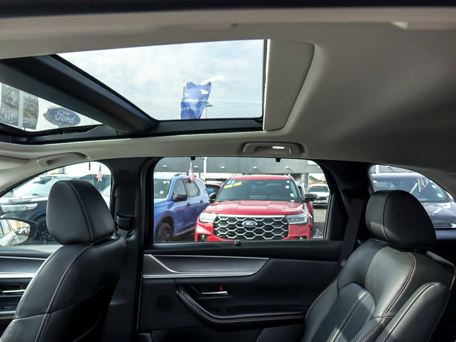 Used 2025 MAZDA CX-90 3.3 Turbo w/ Premium Sport Pkg image 11