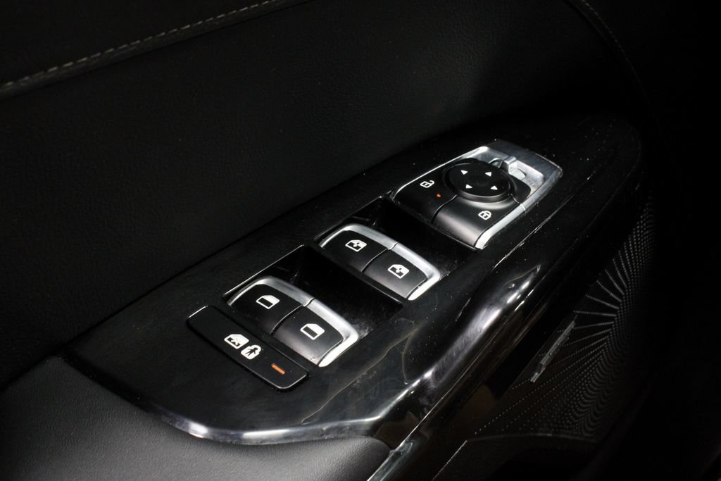 Used 2025 Kia K5 GT-Line w/ GT-Line Premium Package AWD/4WD image 26