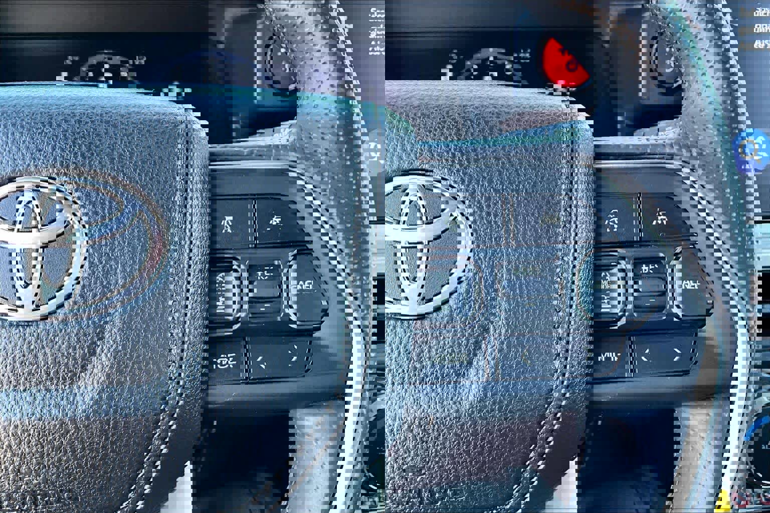 Used 2025 Toyota 4Runner TRD Off-Road Premium w/ Tow Technology Package image 24