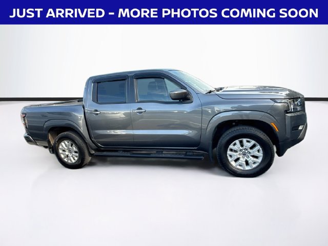 Used 2022 Nissan Frontier SV AWD/4WD image 9