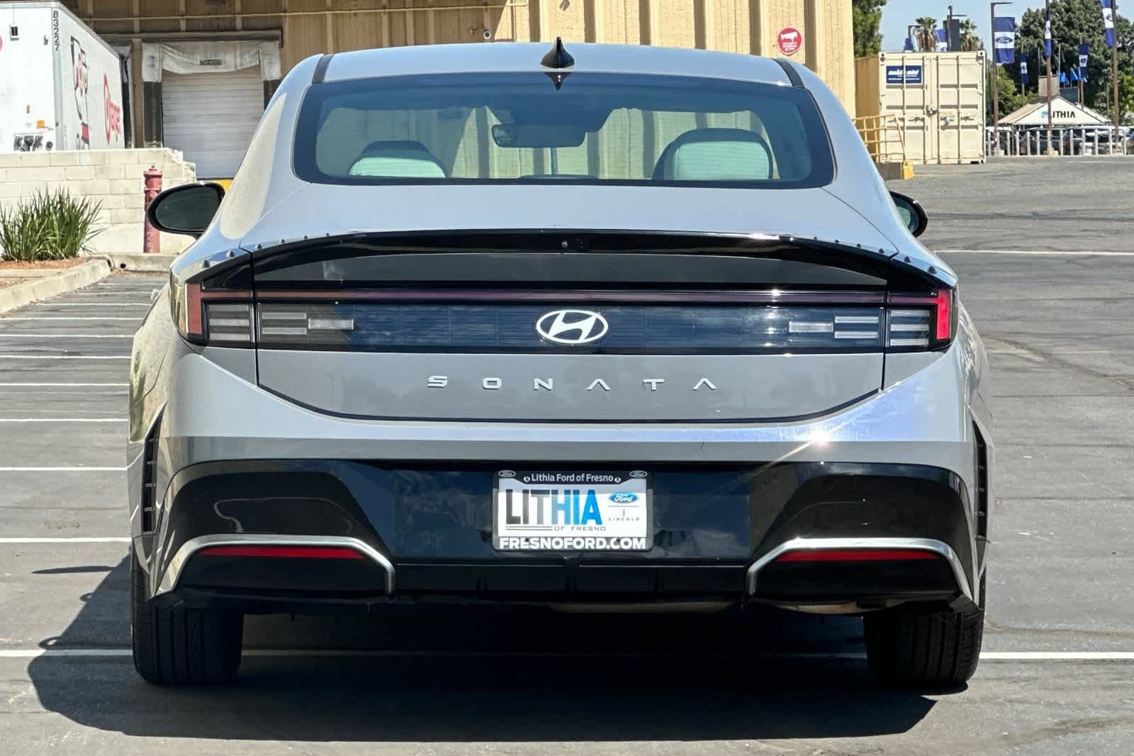 Used 2024 Hyundai Sonata SEL FWD image 8