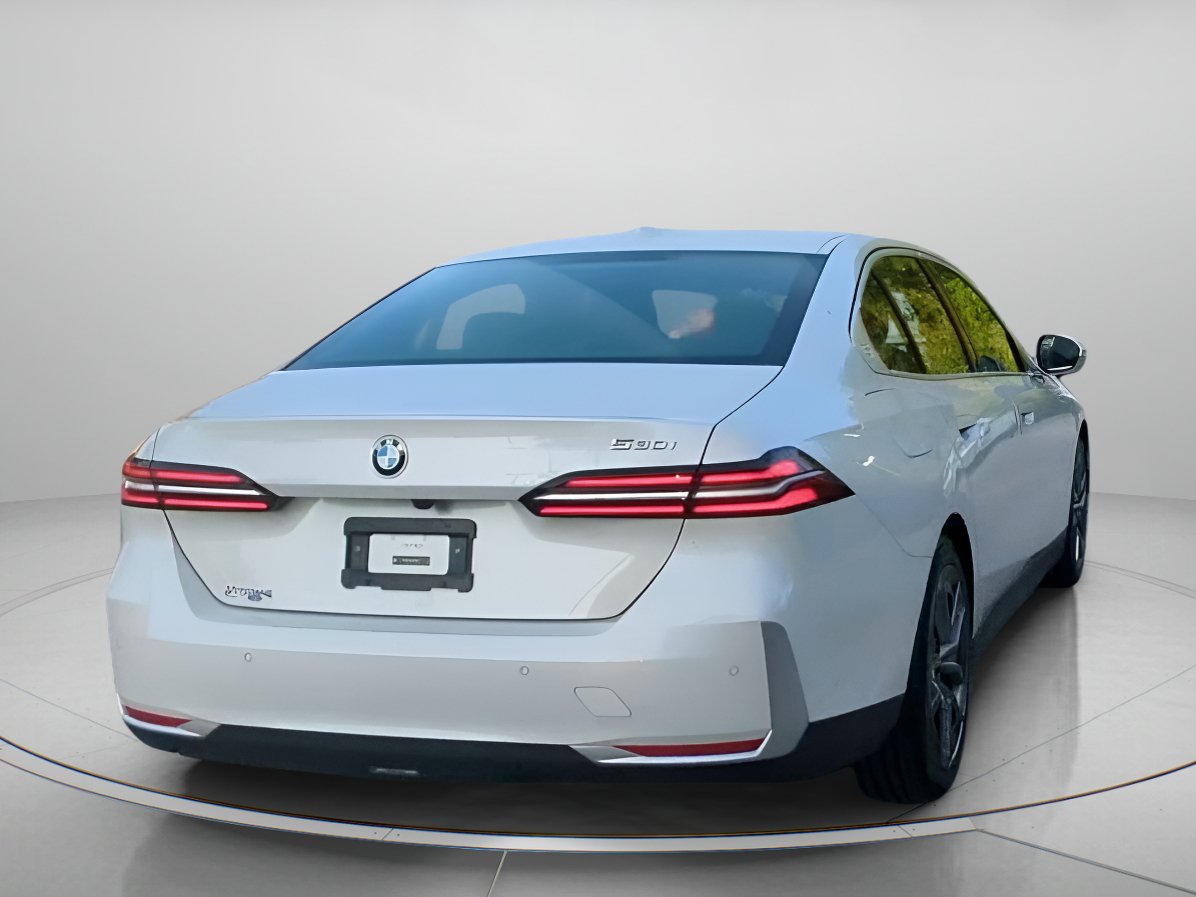 Used 2026 BMW 530i RWD image 26