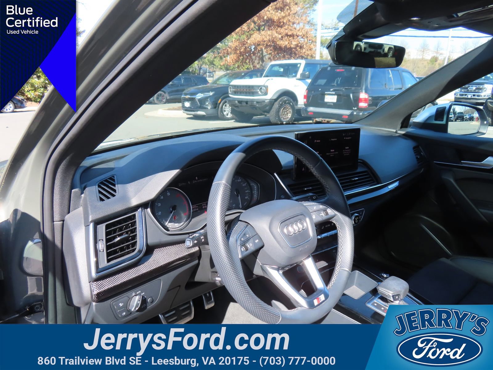 Used 2023 Audi SQ5 Premium w/ Convenience Package image 16