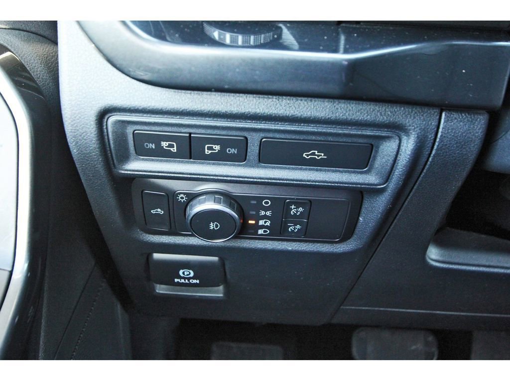 Certified 2021 Ford F150 XLT w/ Equipment Group 302A High image 22