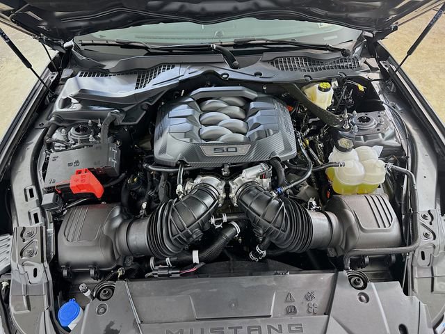 Certified 2025 Ford Mustang GT Premium image 29