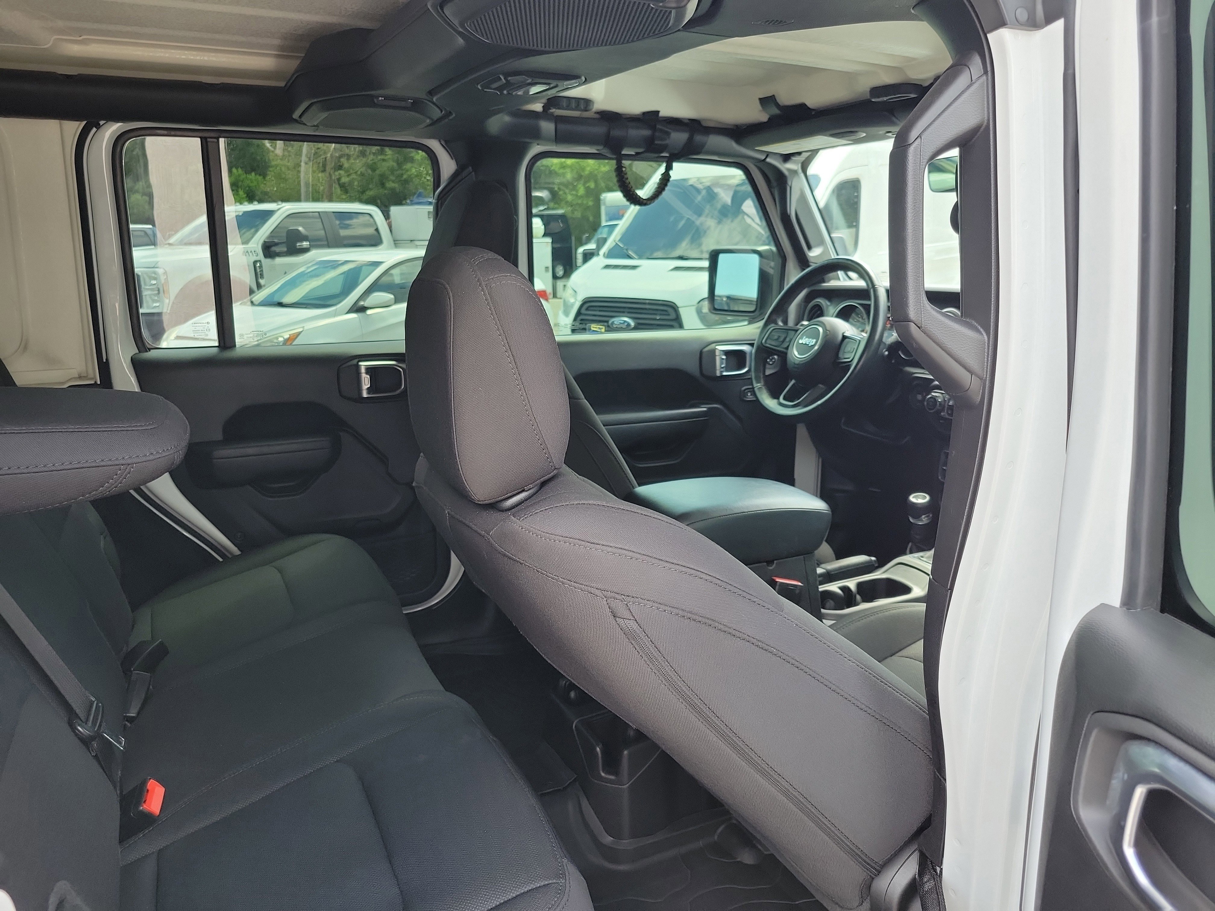 Used 2022 Jeep Wrangler Unlimited Sport image 28