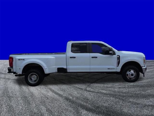 Certified 2024 Ford F350 XL w/ XL Chrome Package AWD/4WD image 3