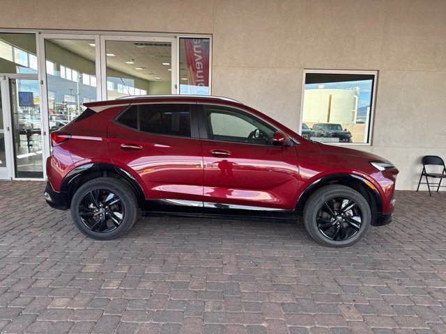 Used 2024 Buick Encore GX Sport Touring AWD/4WD image 5