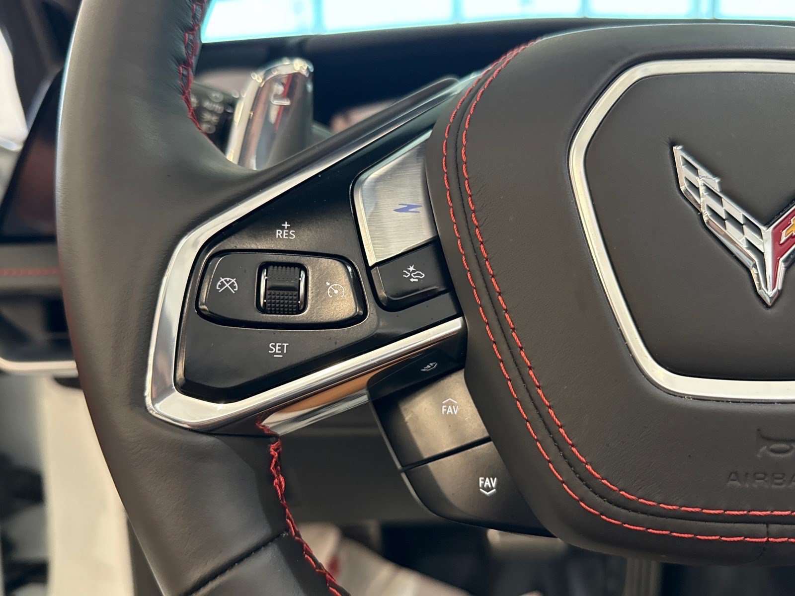 Used 2026 Chevrolet Corvette Stingray Preferred Conv w/ Z51 Performance Package RWD image 22
