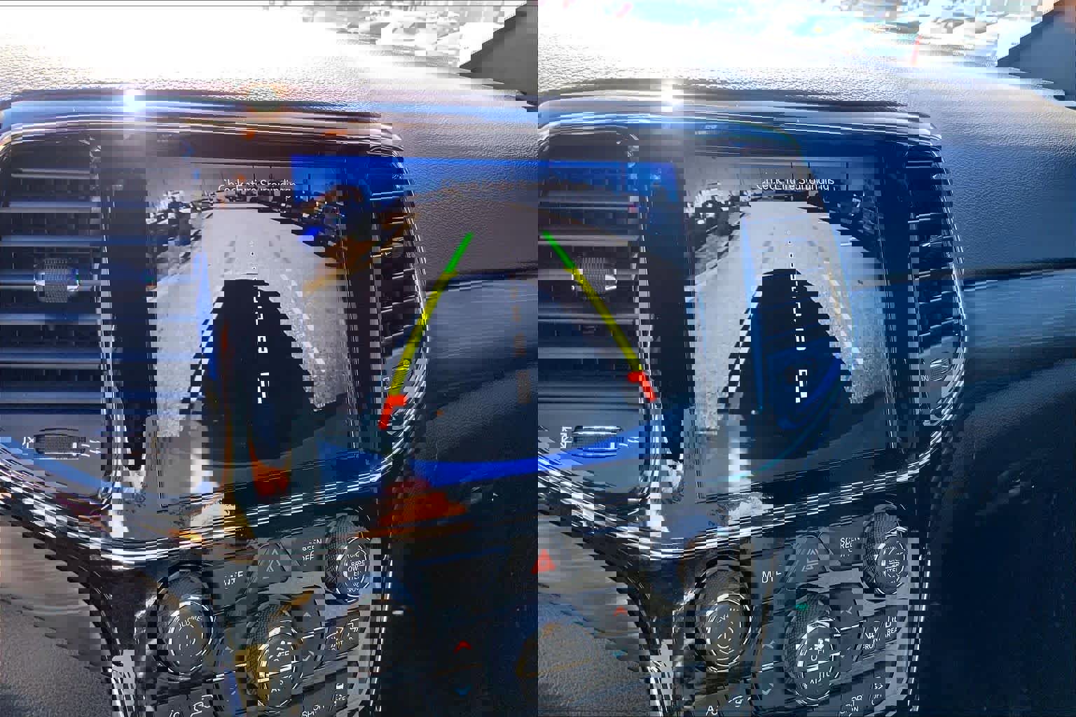 Used 2022 Jeep Grand Cherokee Laredo E w/ Security & Convenience Group image 26