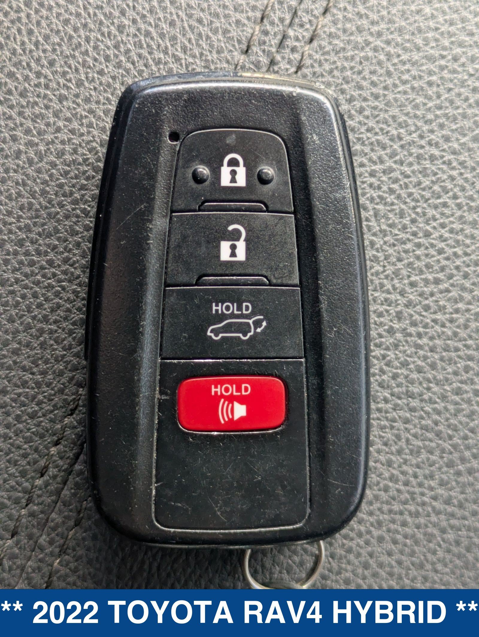 Used 2022 Toyota RAV4 XLE Premium AWD/4WD image 37