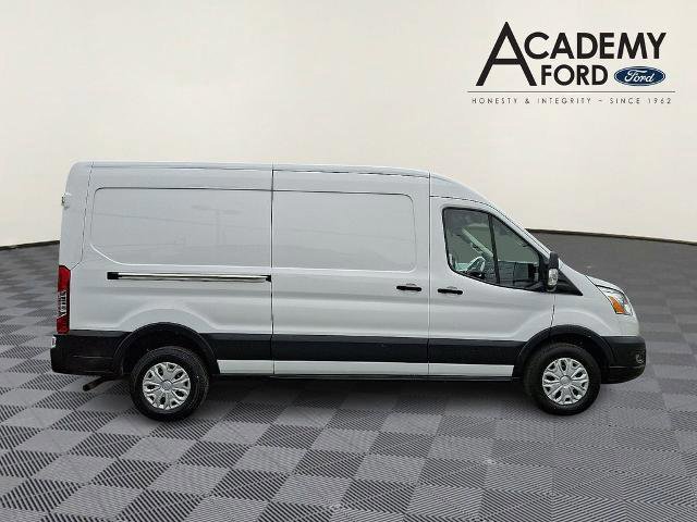 Certified 2021 Ford Transit 250 Medium Roof w/ Interior Upgrade Package image 5