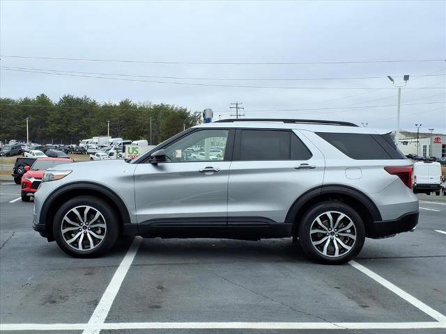 Certified 2022 Ford Explorer ST-Line image 2