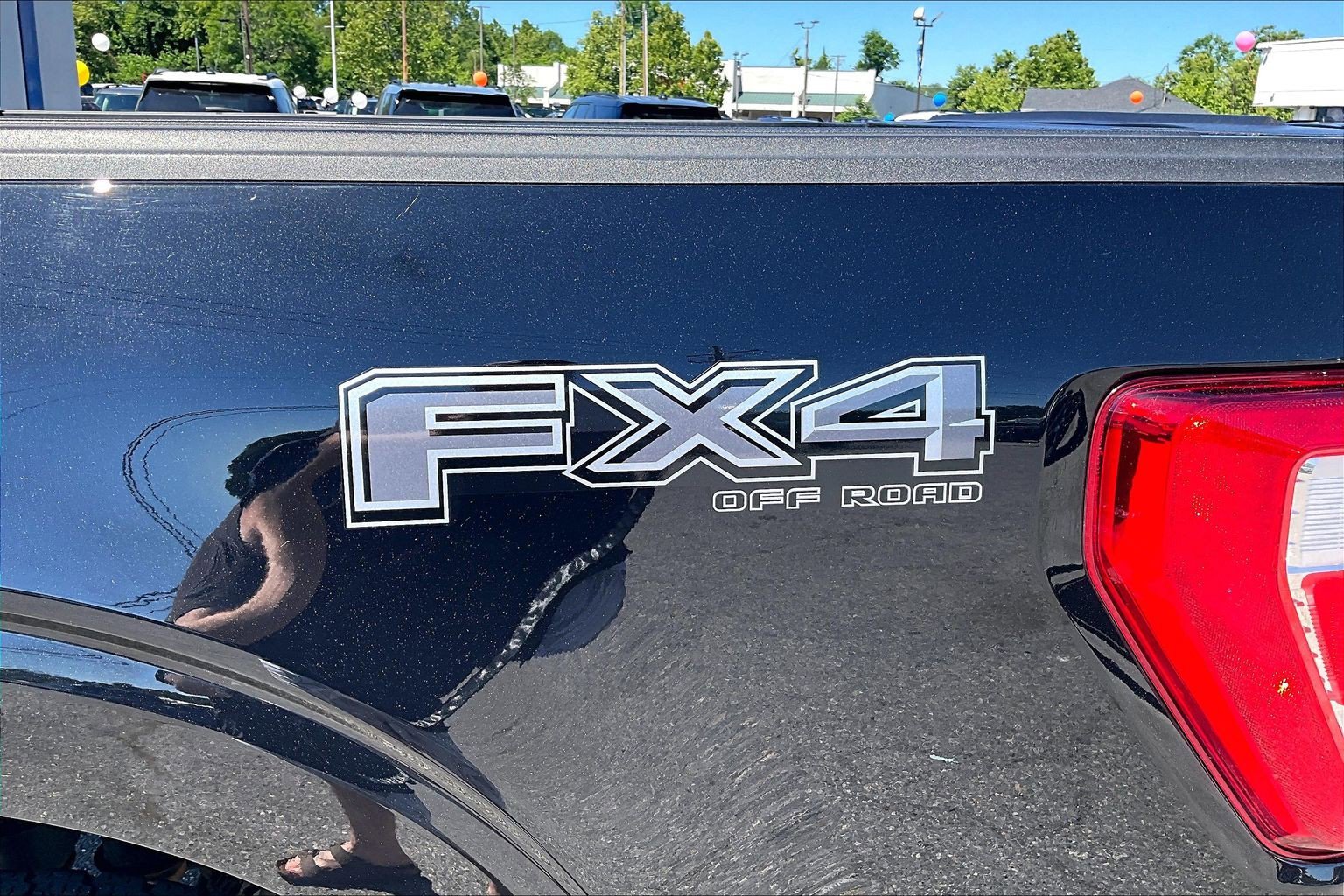 Certified 2022 Ford F150 XL w/ STX Black Appearance Package AWD/4WD image 7