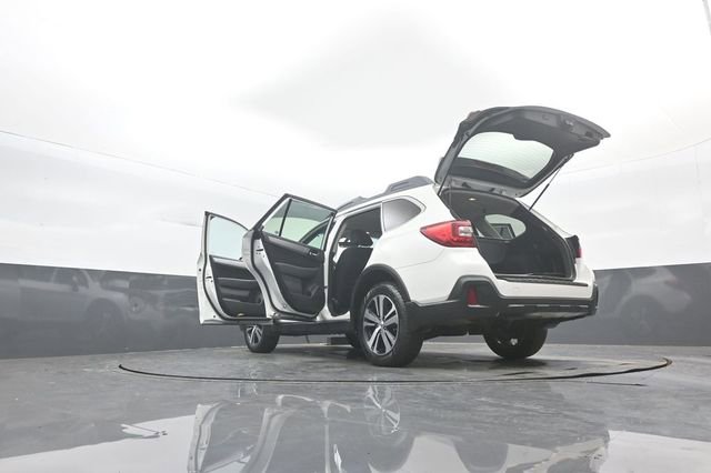 Used 2018 Subaru Outback 2.5i Premium image 38