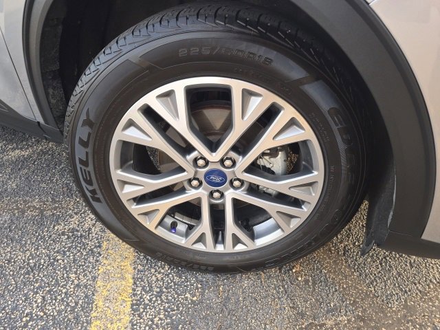 Certified 2022 Ford Escape SEL image 10