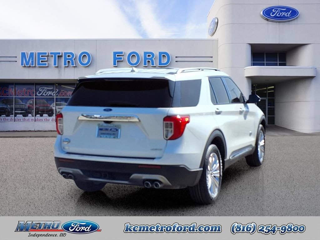 Certified 2023 Ford Explorer King Ranch w/ Technology Package AWD/4WD image 3