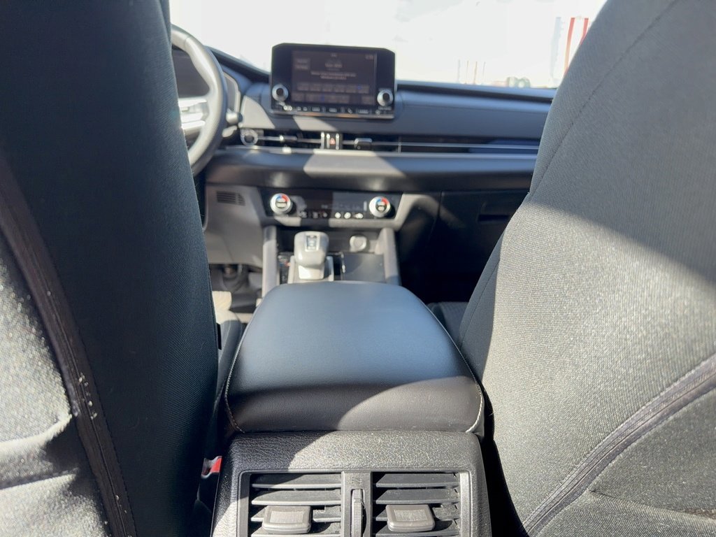 Used 2022 Mitsubishi Outlander ES image 27