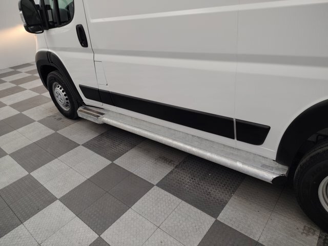 Used 2025 RAM ProMaster 2500 w/ U-Haul Equipment Group FWD image 17