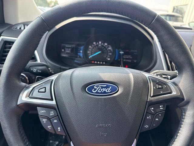 Certified 2024 Ford Edge SEL w/ Convenience Package AWD/4WD image 26