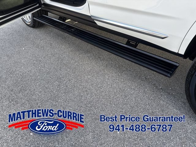 Used 2022 GMC Yukon Denali AWD/4WD image 16