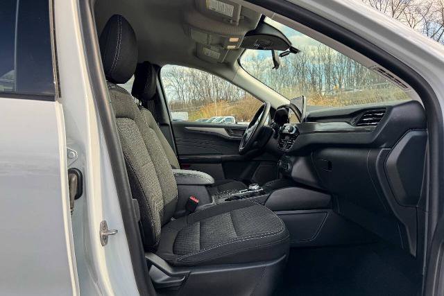 Certified 2023 Ford Escape Active AWD/4WD image 12