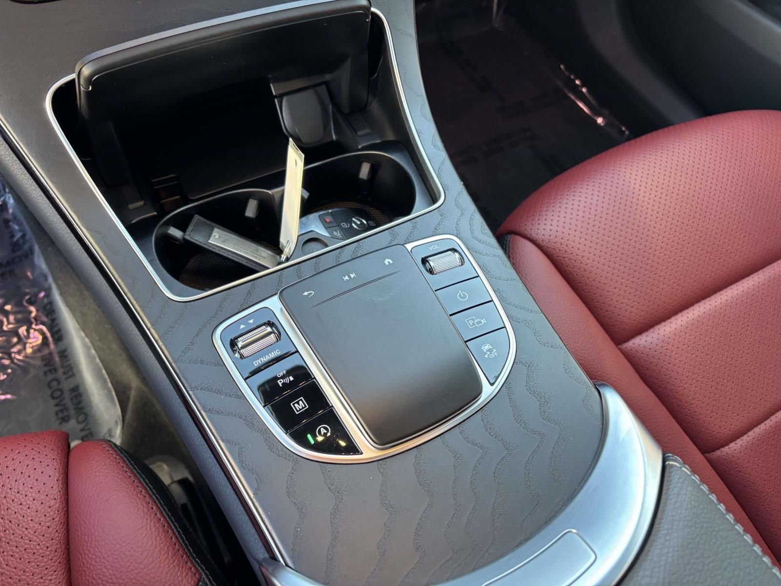 Used 2022 Mercedes-Benz GLC 300 4MATIC image 26