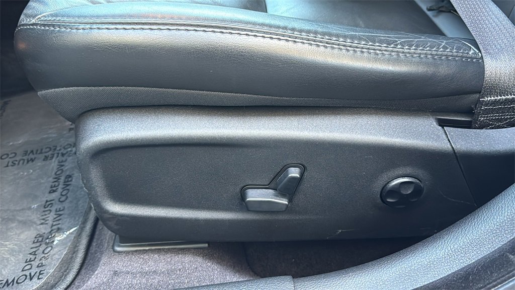 Used 2018 Chrysler 300 Touring L image 20