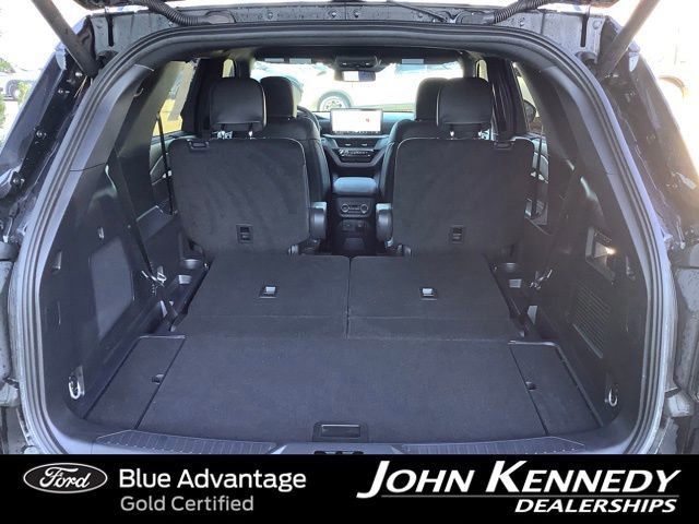 Certified 2025 Ford Explorer ST image 35