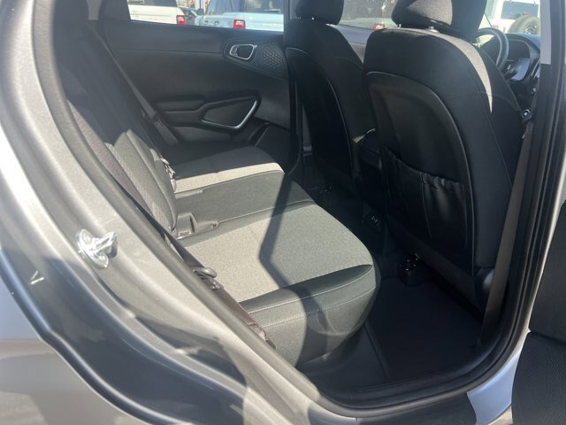 Used 2025 Kia Soul EX FWD image 17