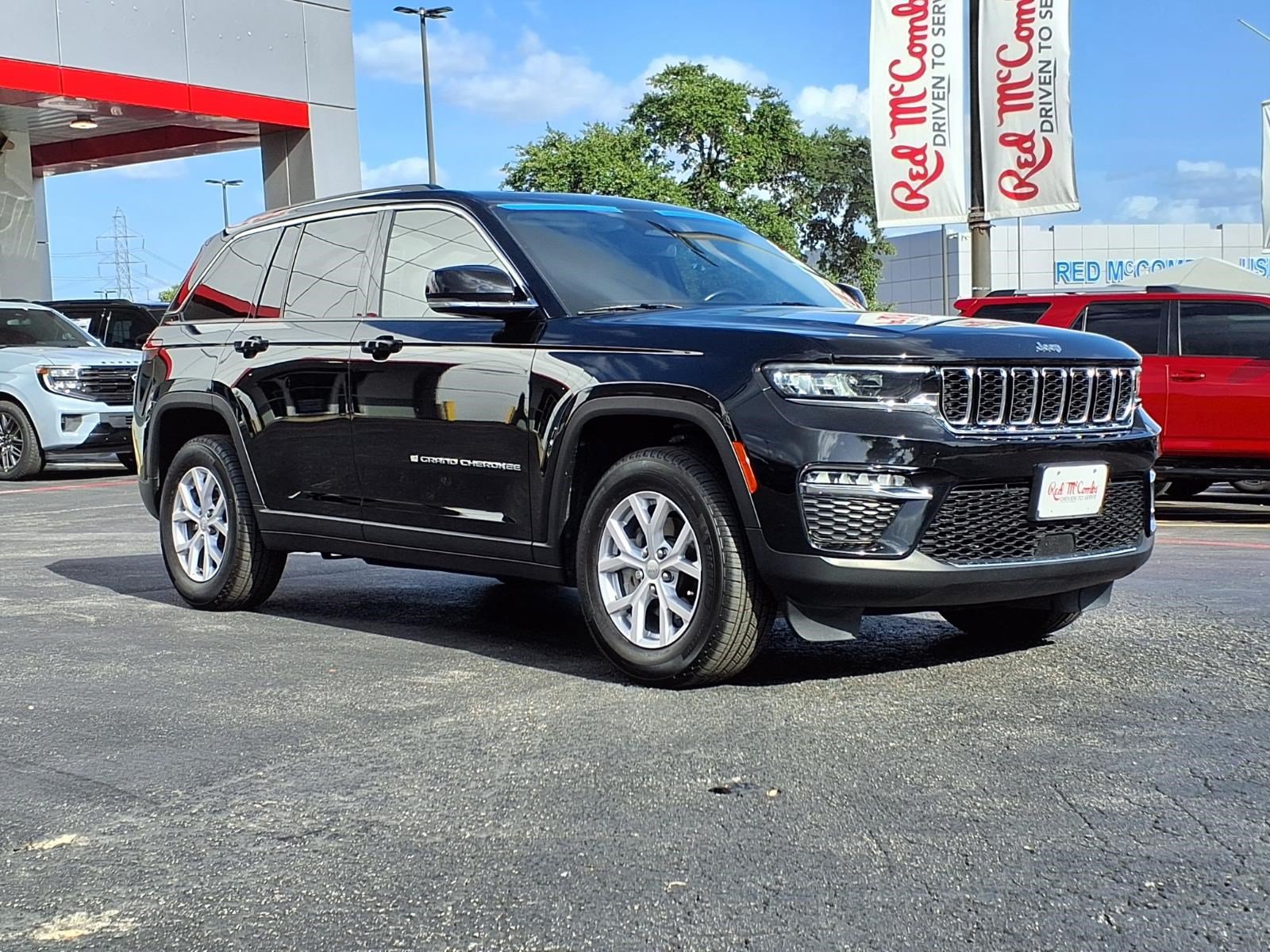 Used 2022 Jeep Grand Cherokee Limited RWD image 4