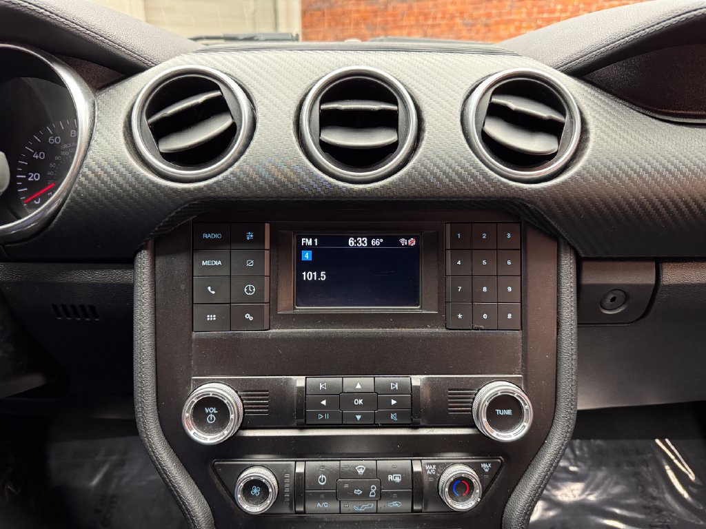 Certified 2019 Ford Mustang Convertible RWD image 19