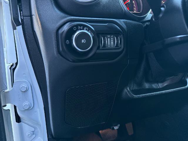 Used 2020 Jeep Wrangler Unlimited Rubicon w/ Quick Order Package 28Y Recon AWD/4WD image 18