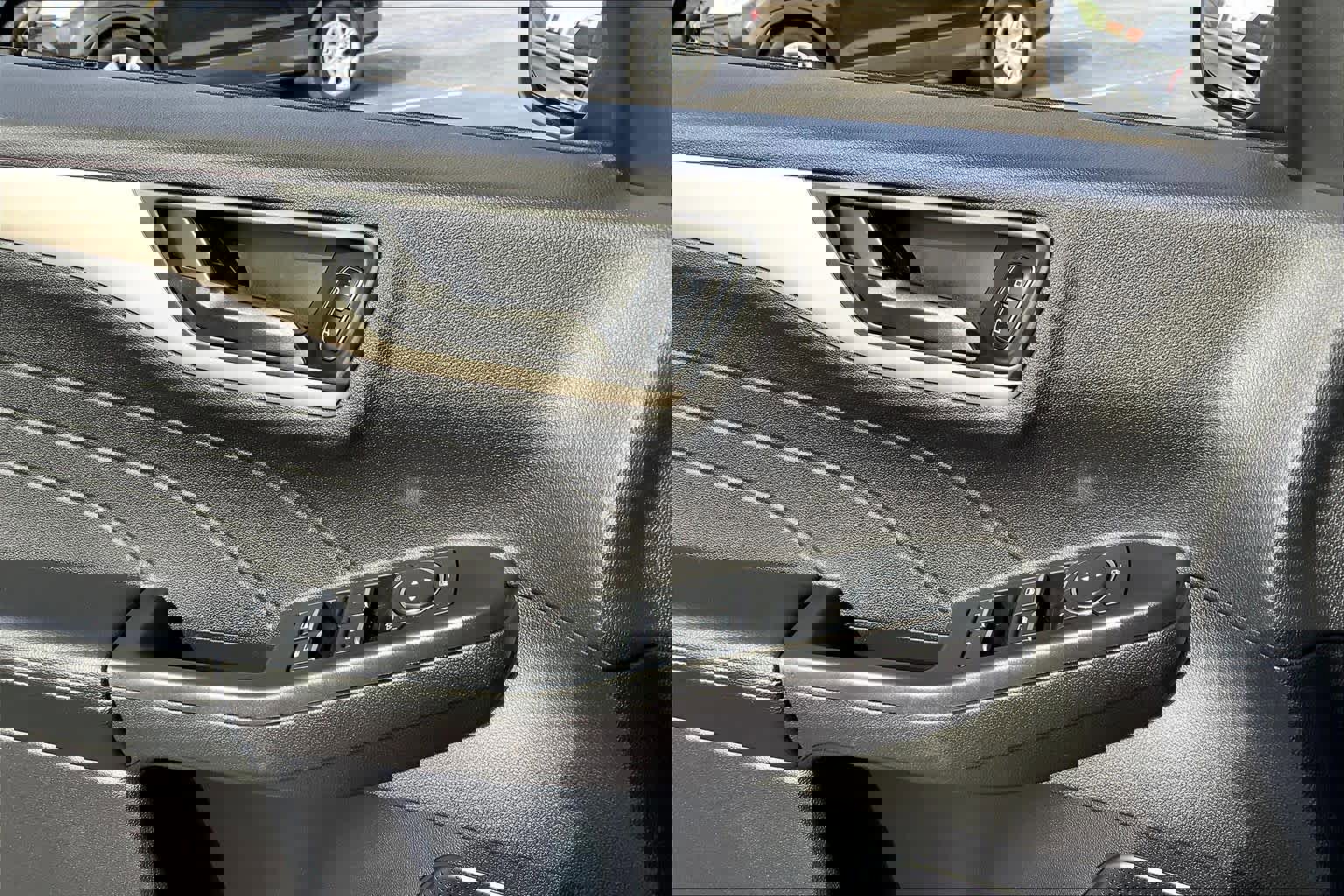 Certified 2022 Ford Escape S FWD image 32