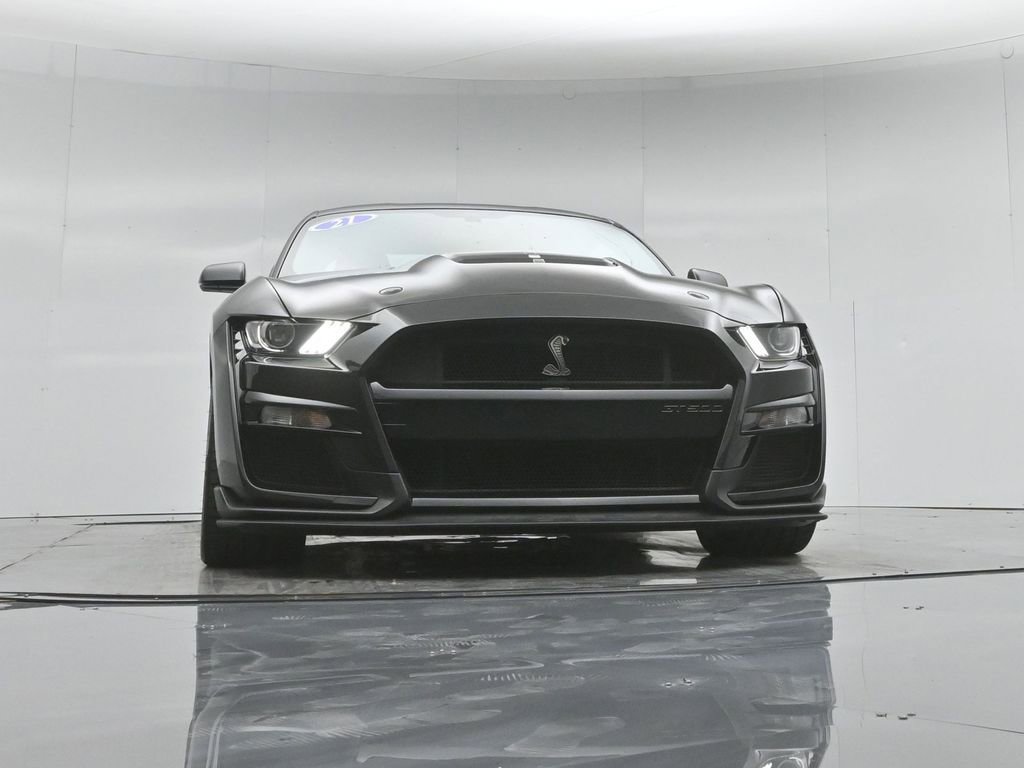 Certified 2021 Ford Mustang Shelby GT500 w/ Carbon Fiber Track Pack RWD image 47