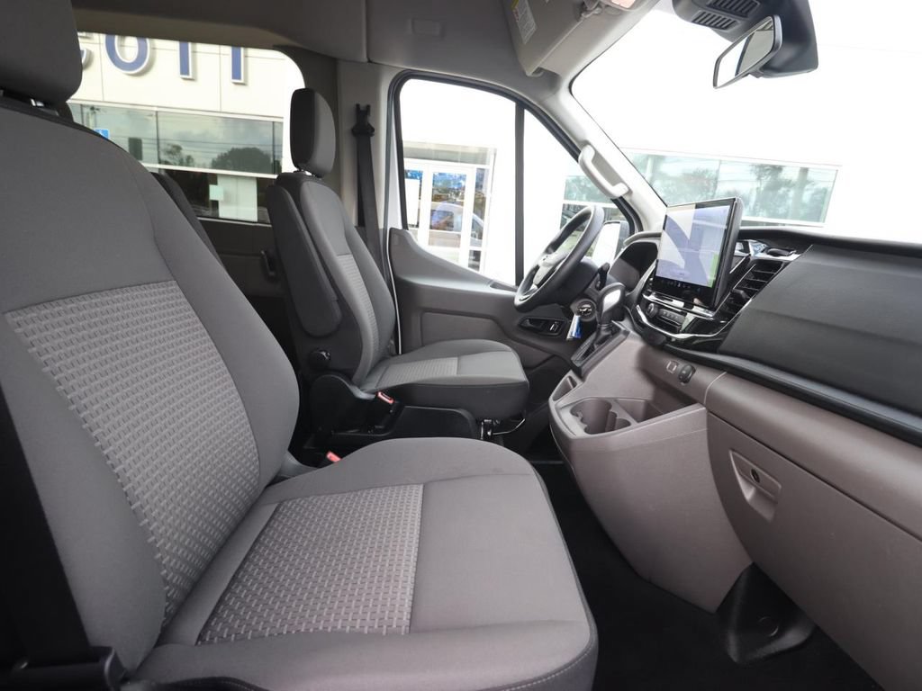 Certified 2025 Ford Transit 350 XLT RWD image 17