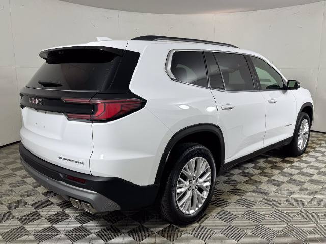 Used 2026 GMC Acadia Elevation w/ Elevation Premium Package FWD image 3