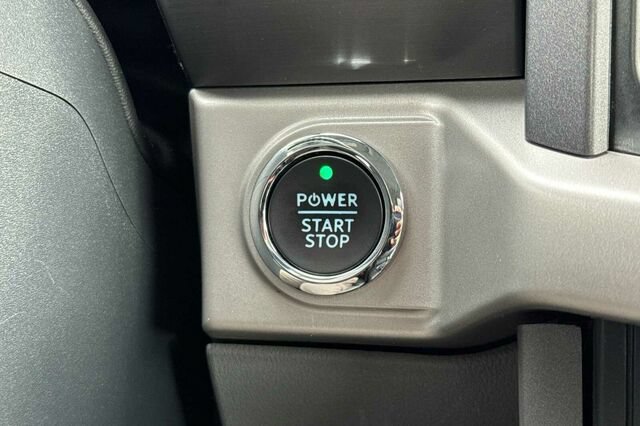 Certified 2023 Ford F150 Lightning XLT AWD/4WD image 22