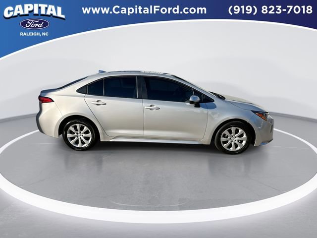 Used 2024 Toyota Corolla LE image 7