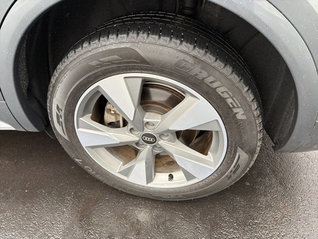 Used 2020 Audi Q5 2.0T Premium w/ Convenience Package image 12