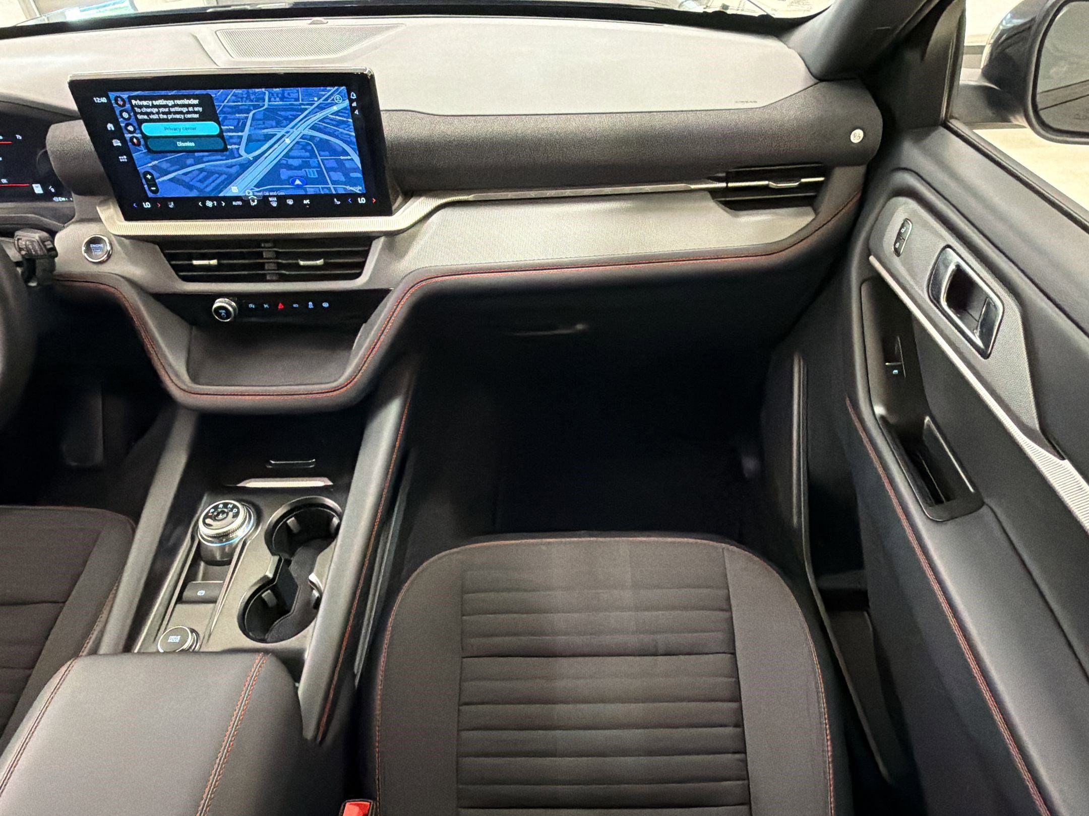 Certified 2025 Ford Explorer ST-Line w/ ST-Line Street Pack AWD/4WD image 28