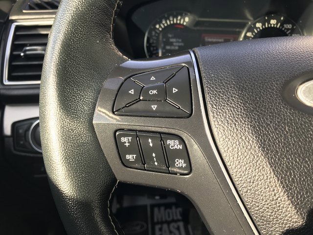 Certified 2019 Ford Explorer Platinum image 9