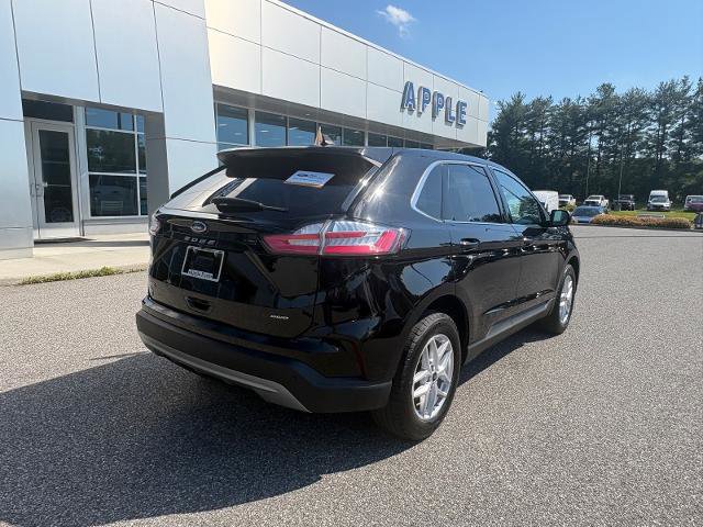 Certified 2024 Ford Edge SEL w/ Convenience Package AWD/4WD image 3