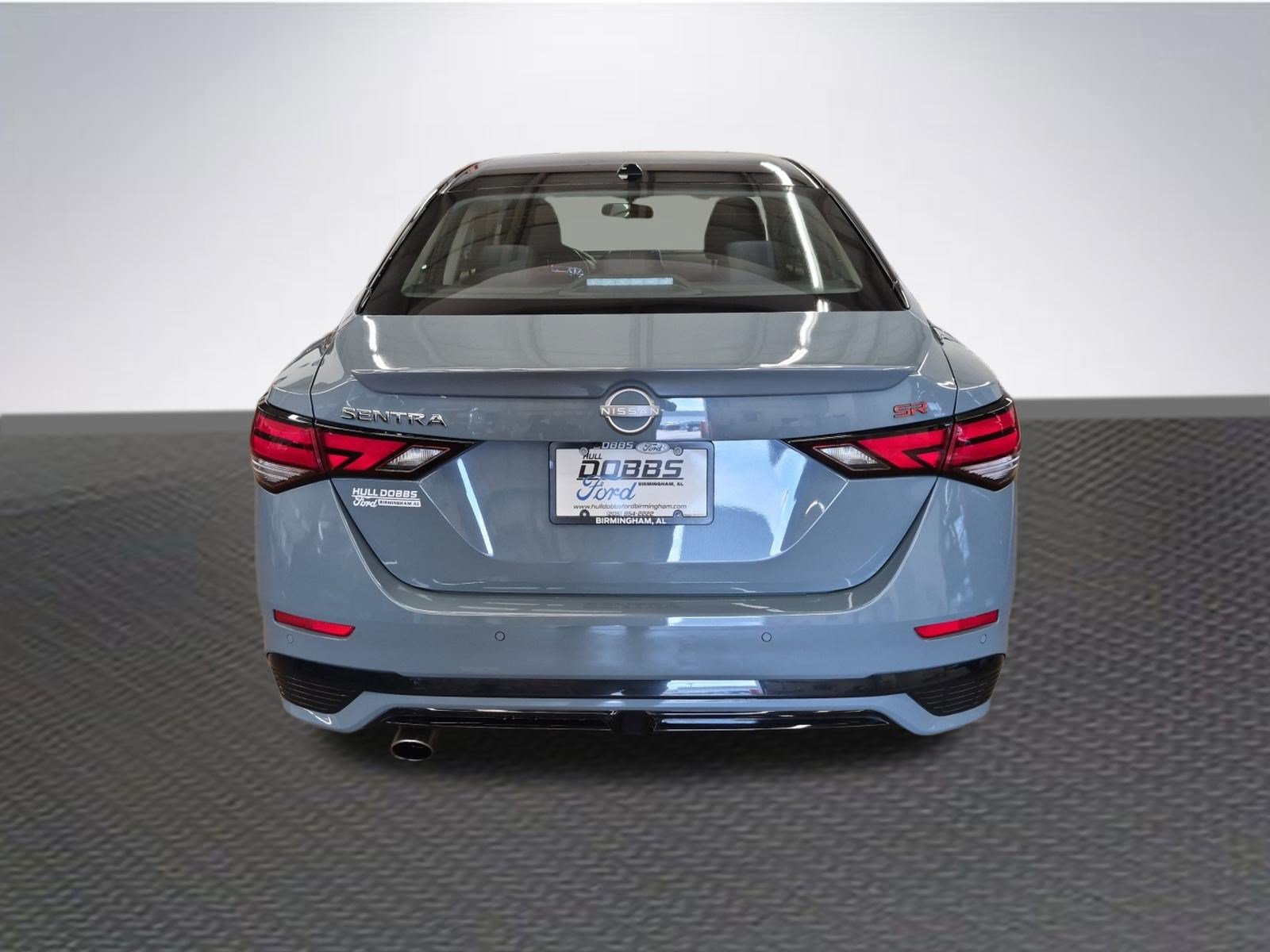 Used 2025 Nissan Sentra SR FWD image 7