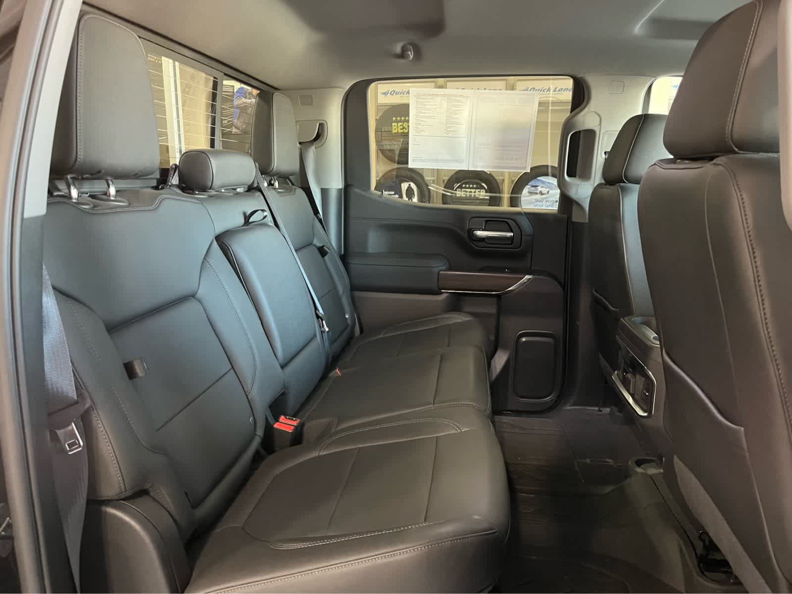 Used 2022 GMC Sierra 1500 SLT w/ SLT Premium Package AWD/4WD image 39