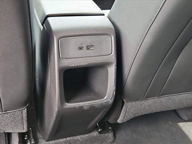 Used 2025 Chevrolet Trax LT image 16