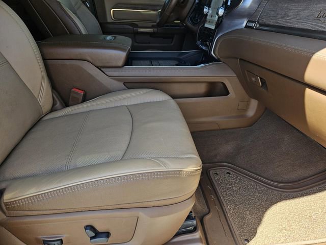 Used 2024 RAM 2500 Limited w/ Towing Technology Group image 11