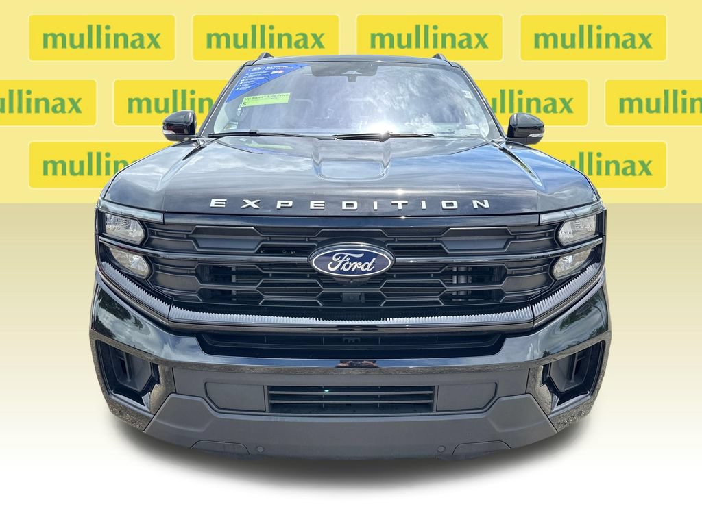 Certified 2025 Ford Expedition Active RWD image 13